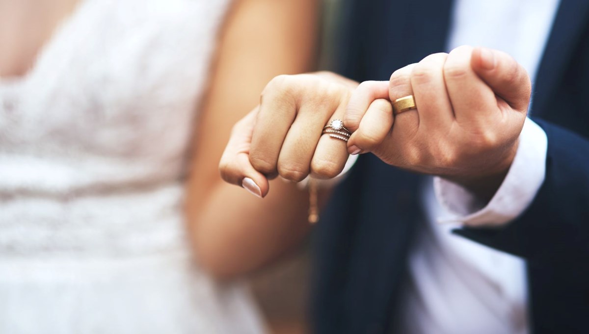 Evlilik kredisinde ikinci etap ödemeleri hesaplara yatırılıyor