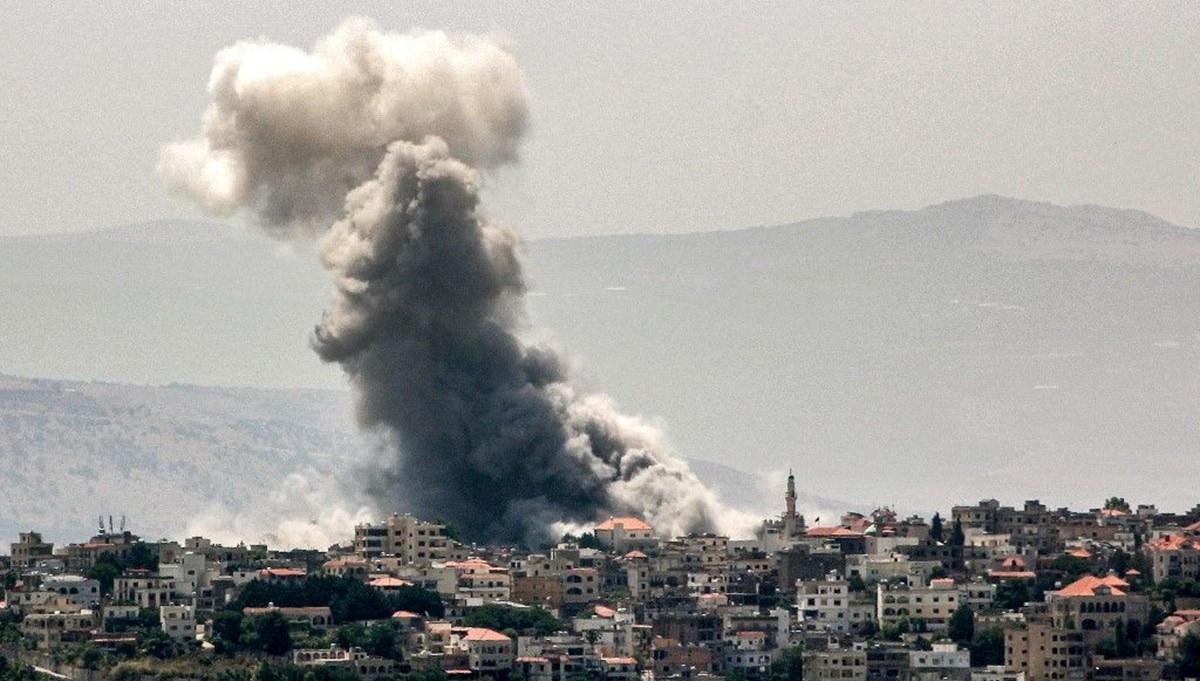 İsrail ordusu Gazze'de iki evi bombaladı: 6 kişi öldü