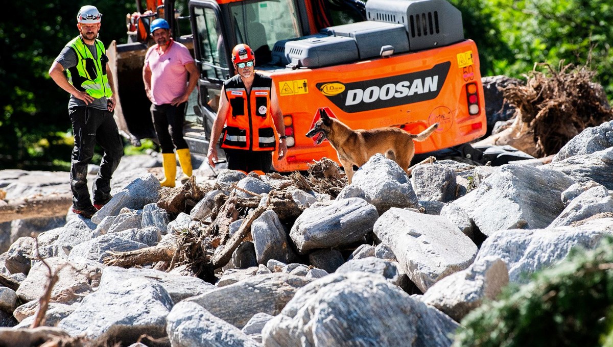 İsviçre’de toprak kayması: 3 kişi kayıp