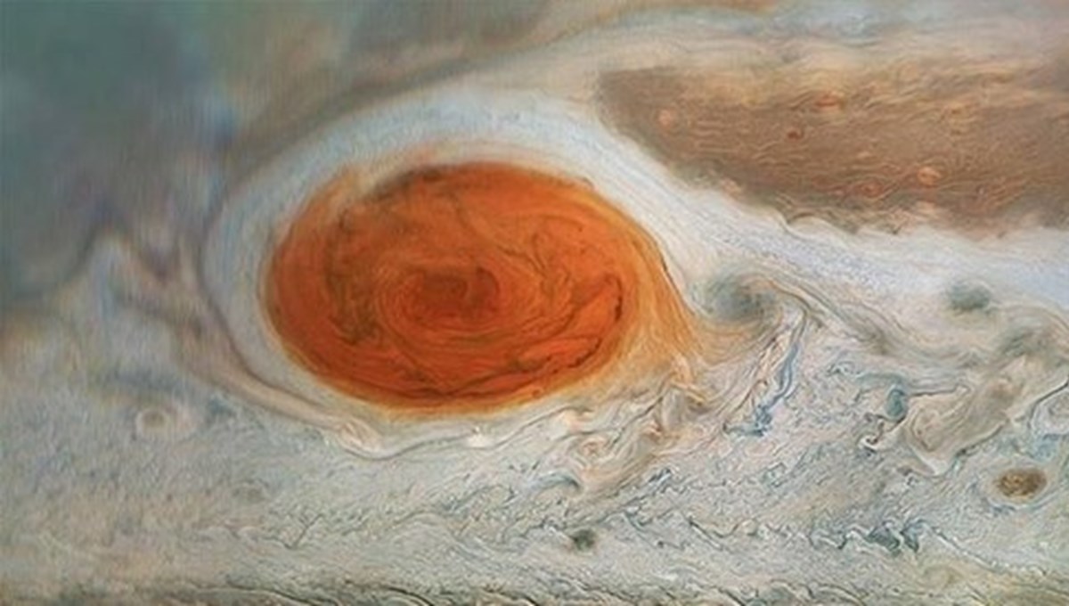 Jüpiter'in Büyük Kırmızı Leke'sinin yaşı belirlendi! ABD'den daha genç