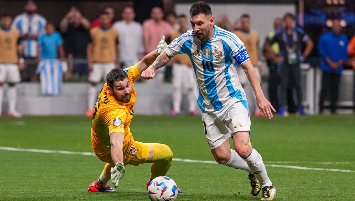 Messi bir ilki başardı: Arjantin, Copa America'ya galibiyetle başladı