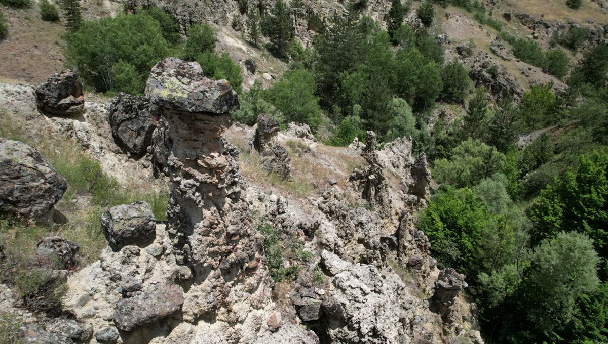 Yer: Ankara! Peribacalarına benzer kayalar keşfedildi