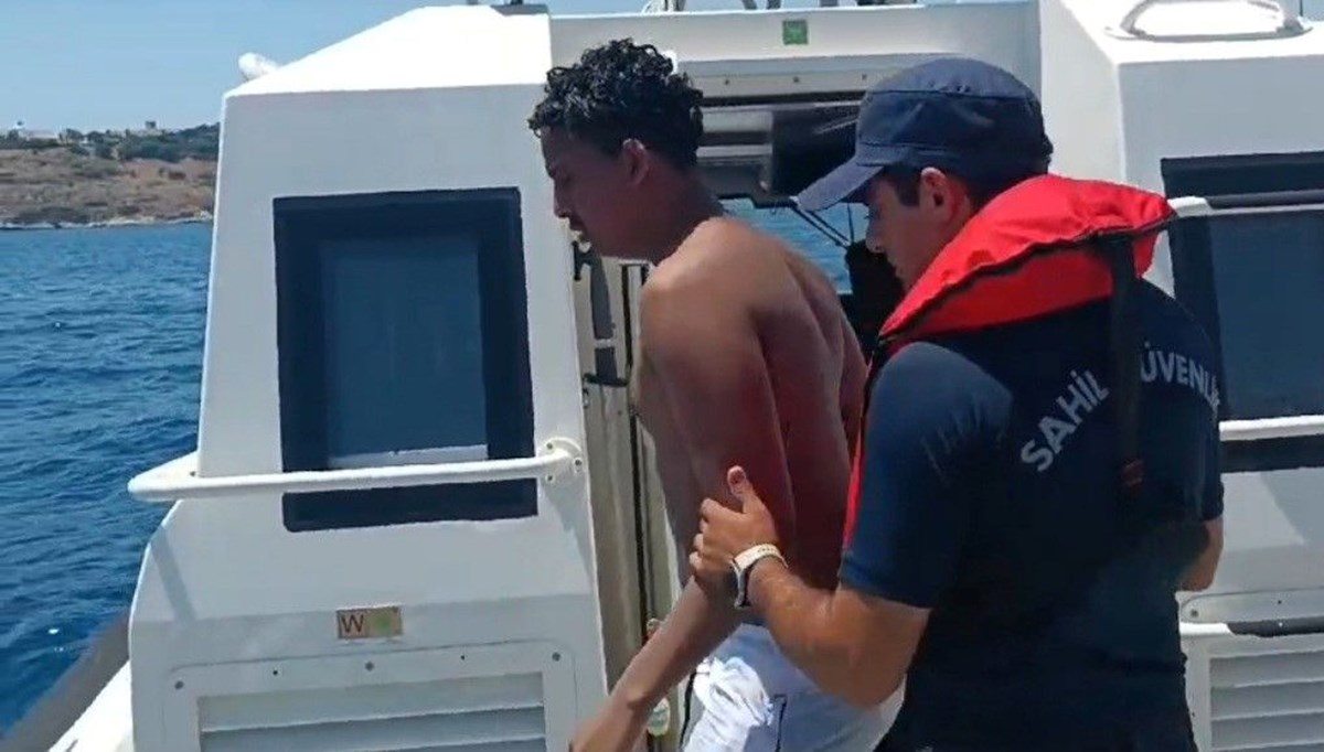 Yunanistan’a yüzerek geçmeye çalıştılar, ekipler yakaladı