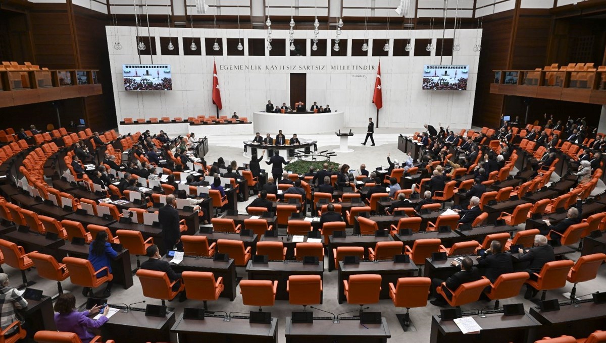 CHP'den Yükseköğretim Kanunu'nda değişiklik teklifi