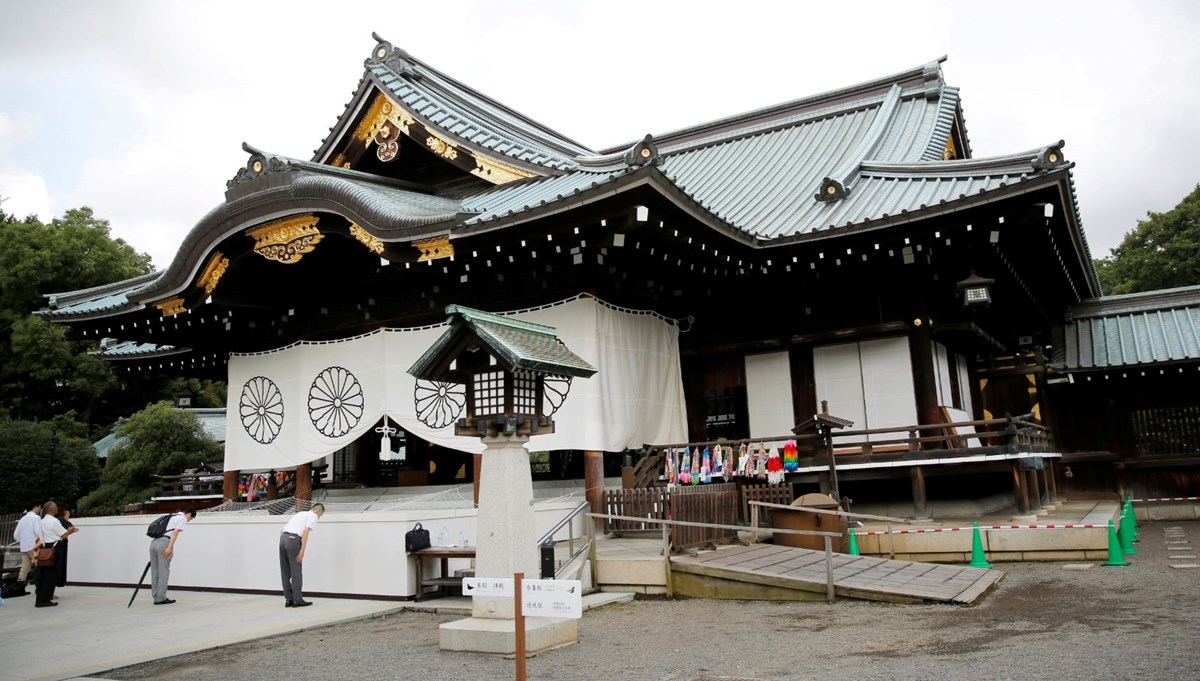 Japon tapınağında Çinli vatandaşa tutuklama