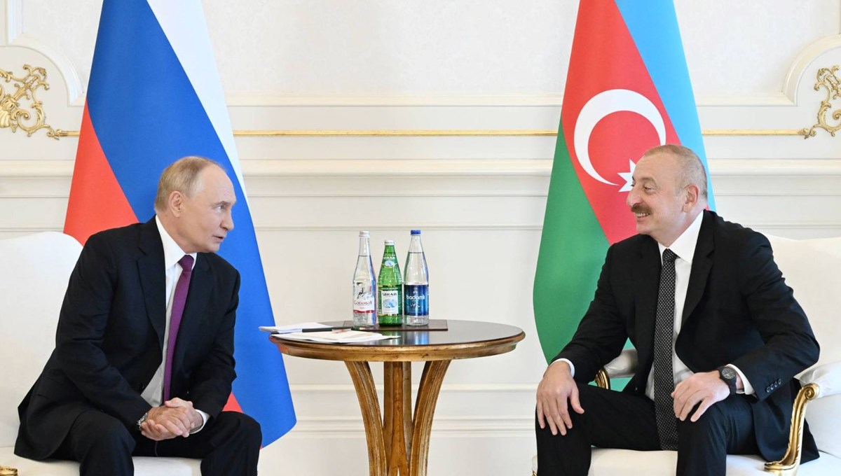 Putin ve Aliyev, Bakü'de bir araya geldi